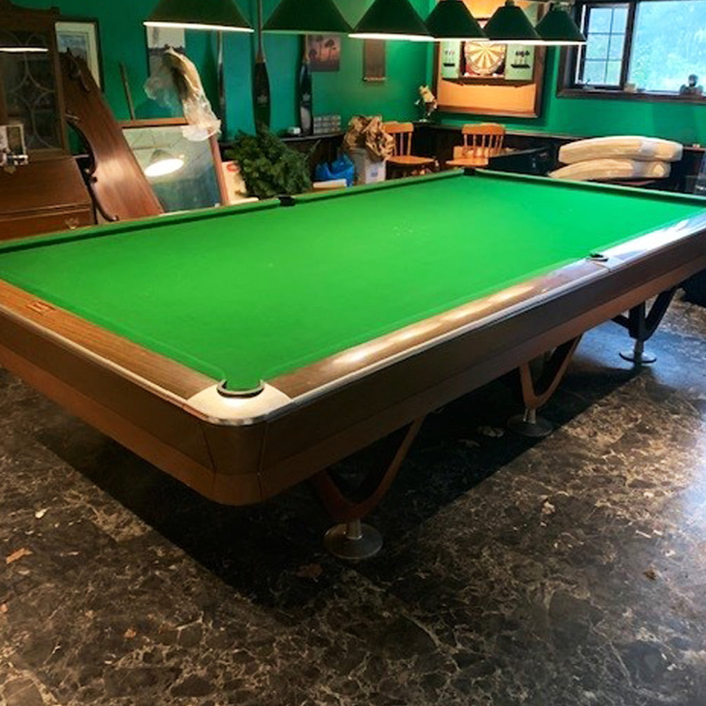 BRUNSWICK SNOOKER USED TABLE (6&#39; X 12&#39;)